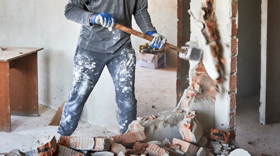 Tools_to_demolish_wall.jpg